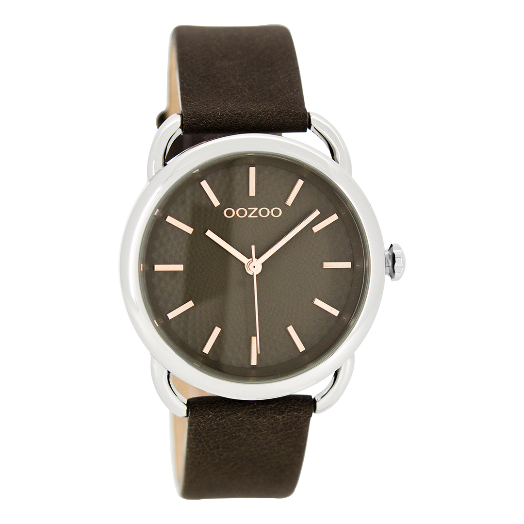 OOZOO Montre en couleur argent avec bracelet en cuir en marron - C8719